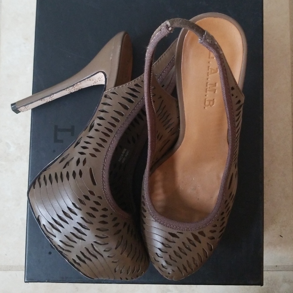 Platform, slingback heels